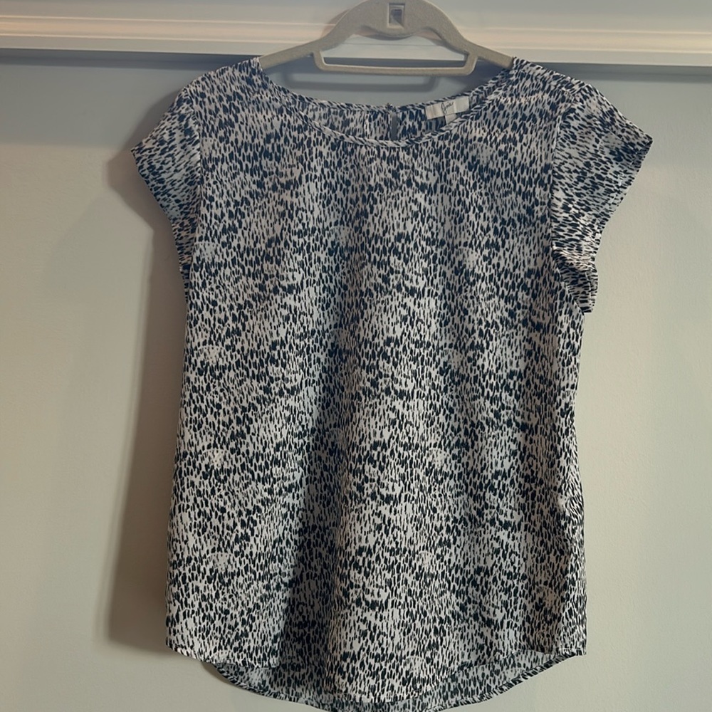 Patterned Short Sleeve